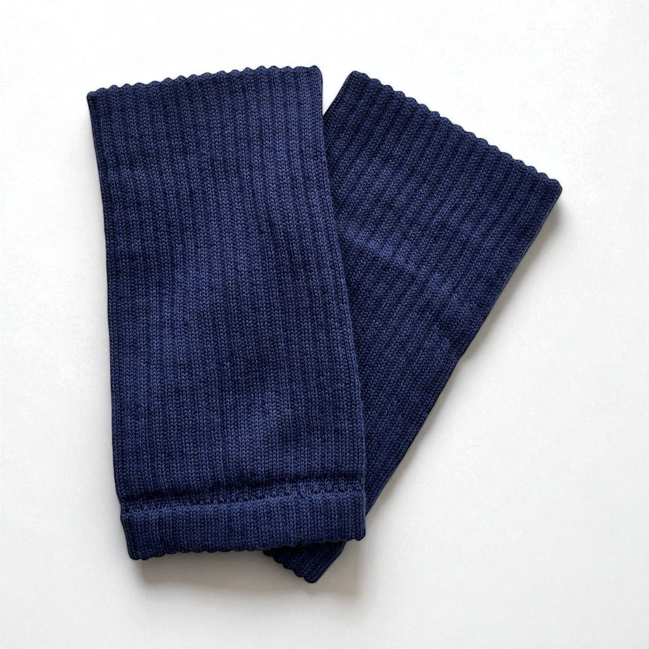 外側メリノウール混と内側シルク混の足首ウォーマー